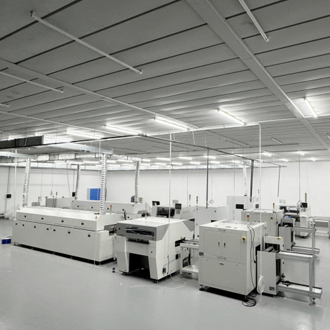 I.C.T | Ligne de production d'assemblage rentable SMT PCB à grande vitesse