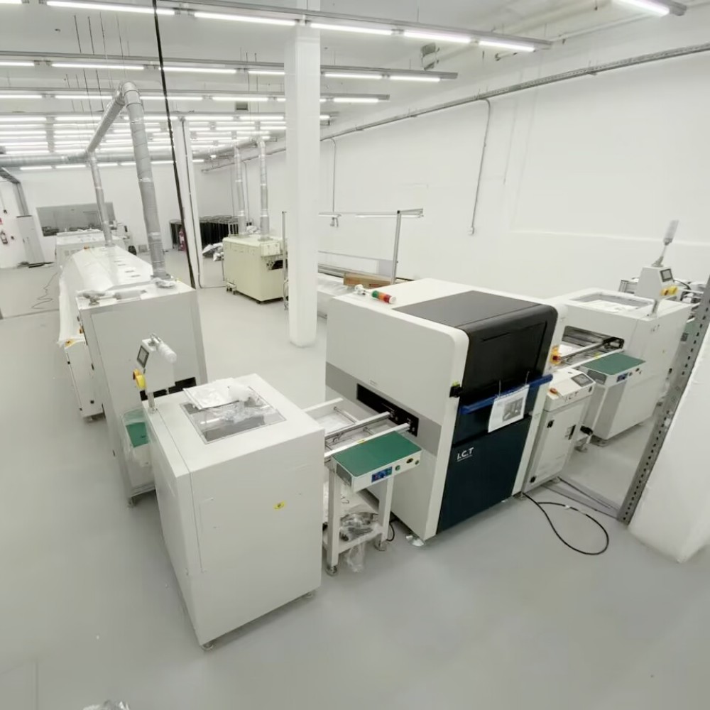 I.C.T | Solution d'usine intelligente pour la production d'écrans plats interactifs