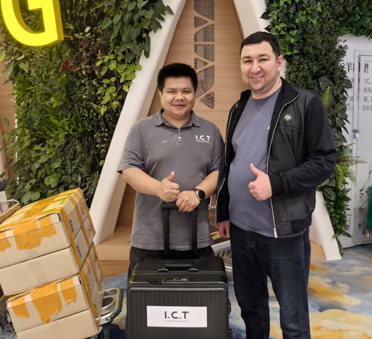 Un ing&eacute;nieur I.C.T arrive en Ouzb&eacute;kistan pour l'installation d'une ligne de production SMT