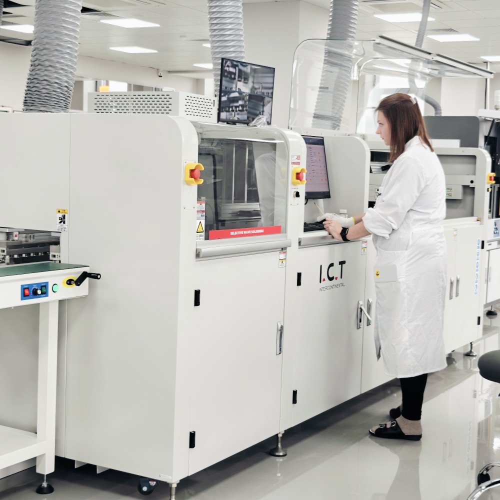 Équipement de soudure à la vague DIP pour l'assemblage PCBA