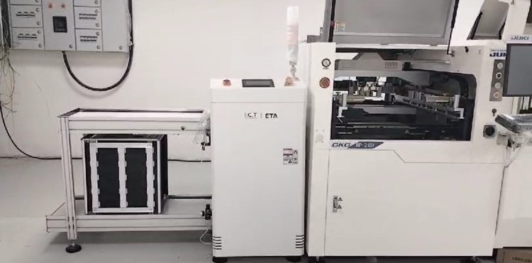 I.C.T PCB Machine de manutention avec Juki