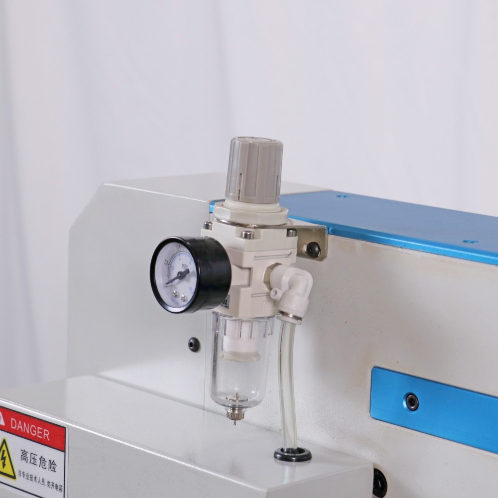 I.C.T-GV330 | Machine à couper en V de type guillotine PCB