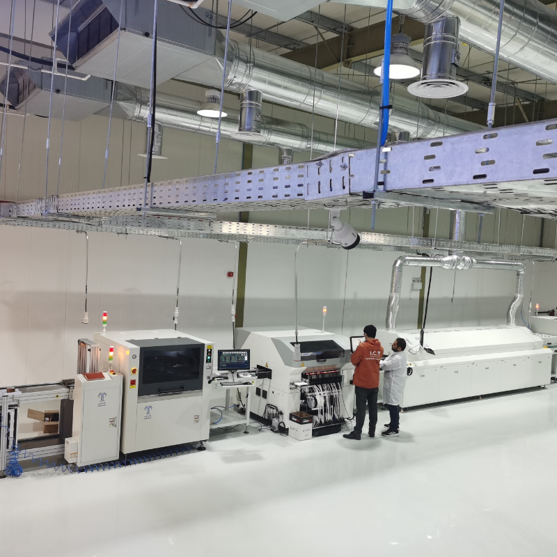 RX-7R | Machine de sélection et de placement de chaîne d'assemblage de cartes PCB JUKI