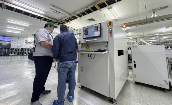 I.C.T Support à l'étranger aux Philippines (2)