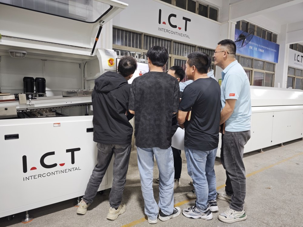 Les ing&eacute;nieurs I.C.T am&eacute;liorent leurs comp&eacute;tences pour soutenir des projets SMT mondiaux