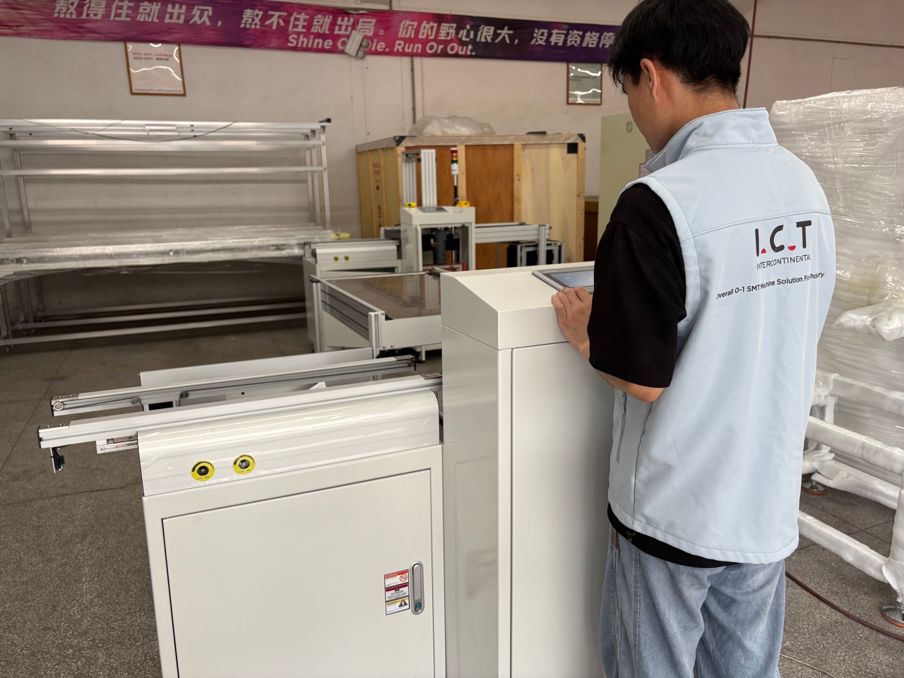 SMT Loader Inspection avant exp&eacute;dition-1.jpg